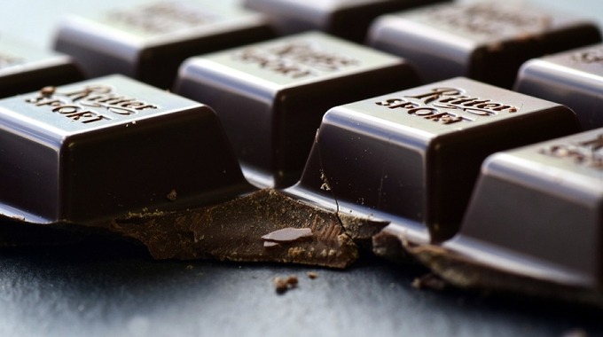 Delicious Energy Boosting Snacks 5 Dark Chocolate 1