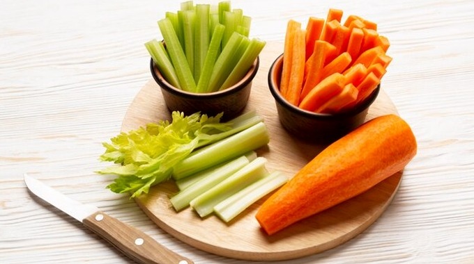 Delicious Energy Boosting Snacks 16 Veggie Sticks